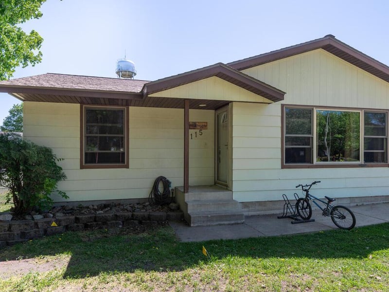 115 2nd Ave NW, Plato, MN 55370