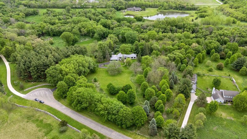 5510 Heather Dr SW, Rochester, MN 55902