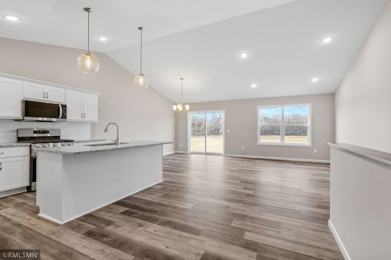 4795 8th Street Loop NE, Saint Cloud, MN 56304