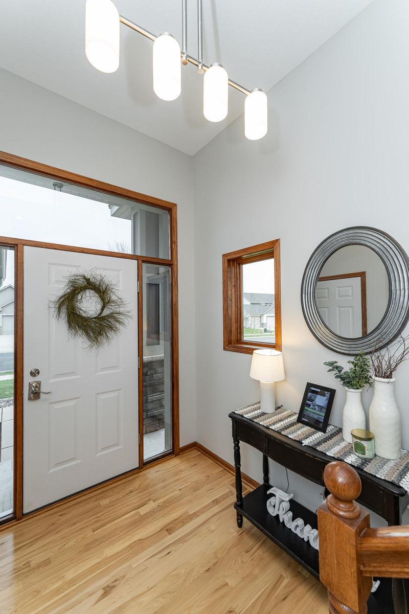 2401 Ashland Dr NW, Rochester, MN 55901