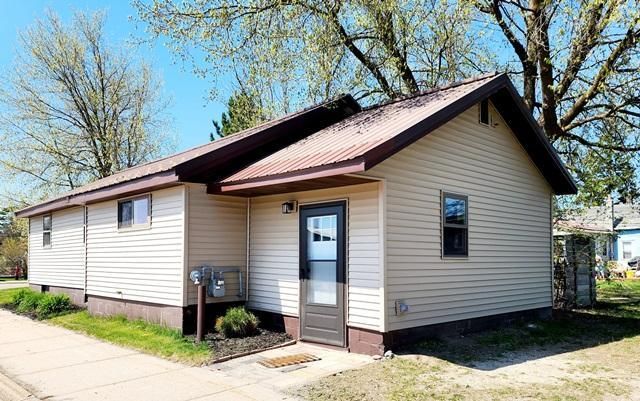 502 NW 7th Ave, Grand Rapids, MN 55744