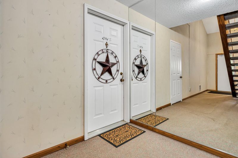 1781 12 County Road E E #44, White Bear Lake, MN 55110