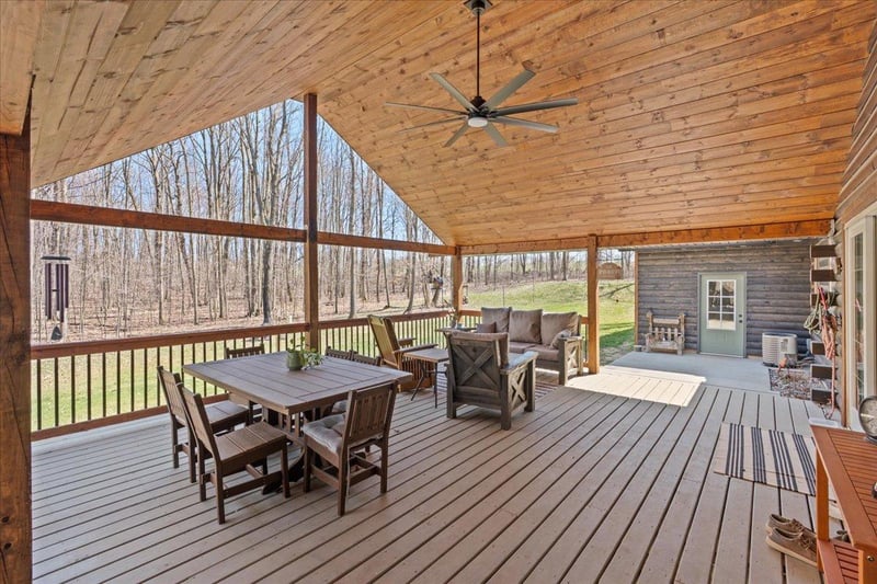 744 50th Ave, Clear Lake, WI 54005