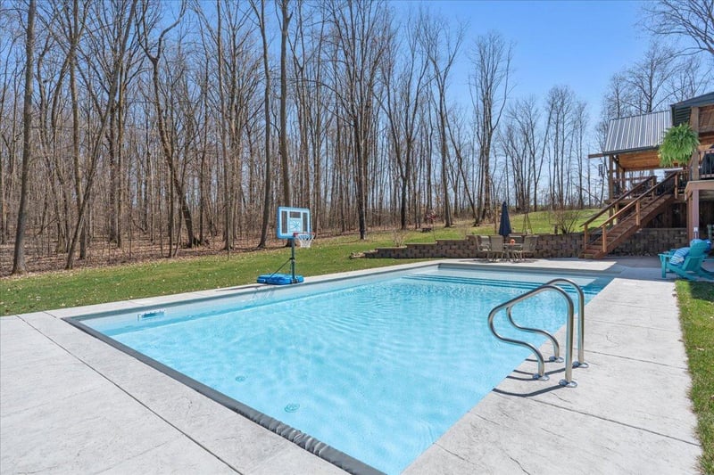 744 50th Ave, Clear Lake, WI 54005