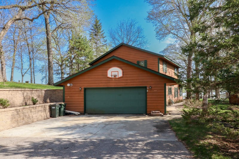 30197 Briorwood Rd, Paynesville, MN 56362