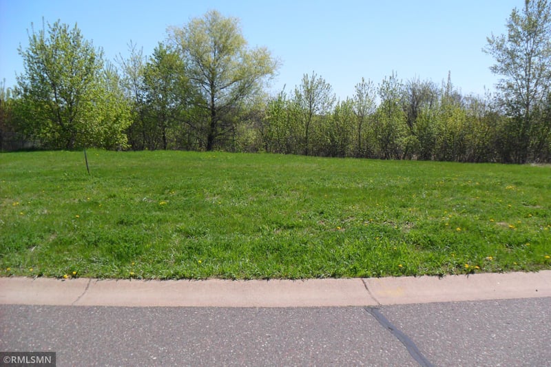720 Horseshoe Ln, Braham, MN 55006