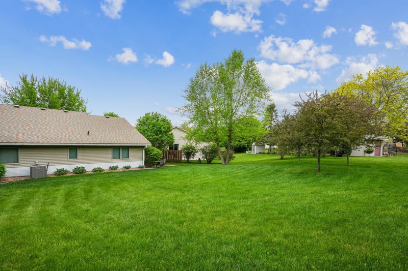 347 Wesley Ct, River Falls, WI 54022