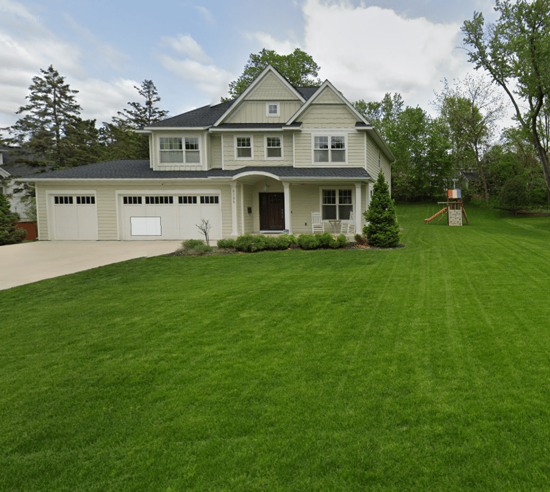 6105 Ridgeway Rd, Edina, MN 55436