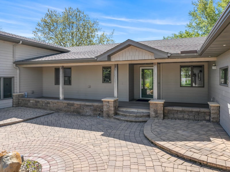 3890 Wells Lake Way, Faribault, MN 55021