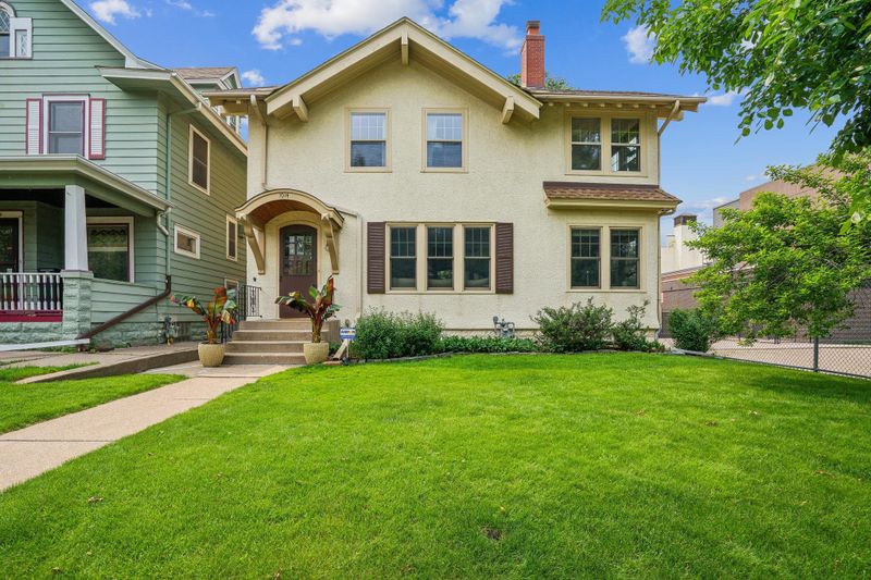 1014 Fairmount Ave, Saint Paul, MN 55105
