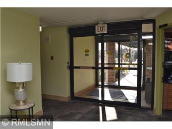 2601 Kenzie Ter #431, Minneapolis, MN 55418