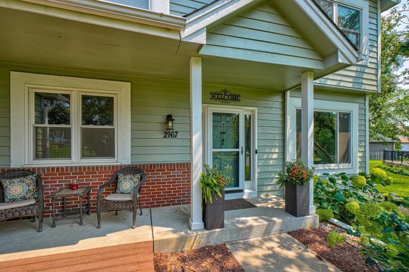 2167 Woodbridge Way, Woodbury, MN 55125