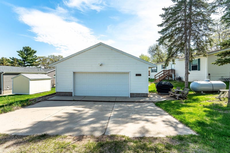 30455 W Stalker Rd, Dalton, MN 56324