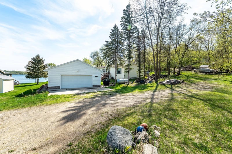 30455 W Stalker Rd, Dalton, MN 56324