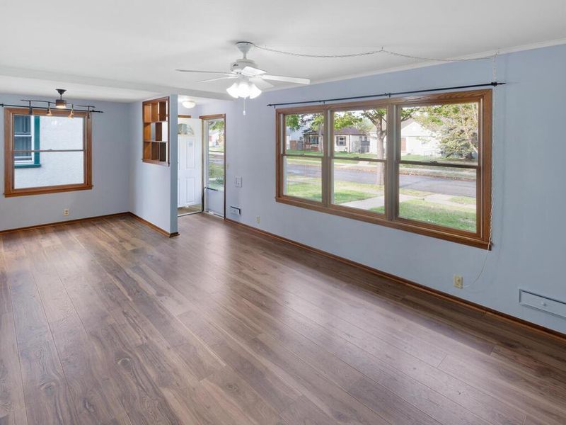 5232 Vincent Ave N, Minneapolis, MN 55430