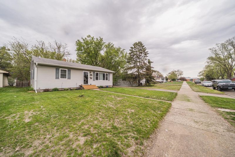 312 Langford St, Detroit Lakes, MN 56501