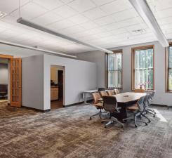 261 School Ave, Excelsior, MN 55331