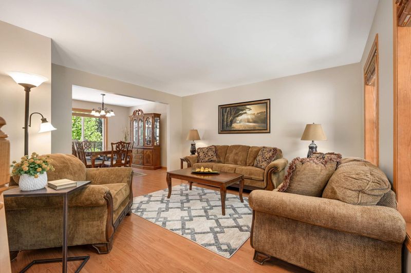 7243 Jonathan Ave S, Cottage Grove, MN 55016