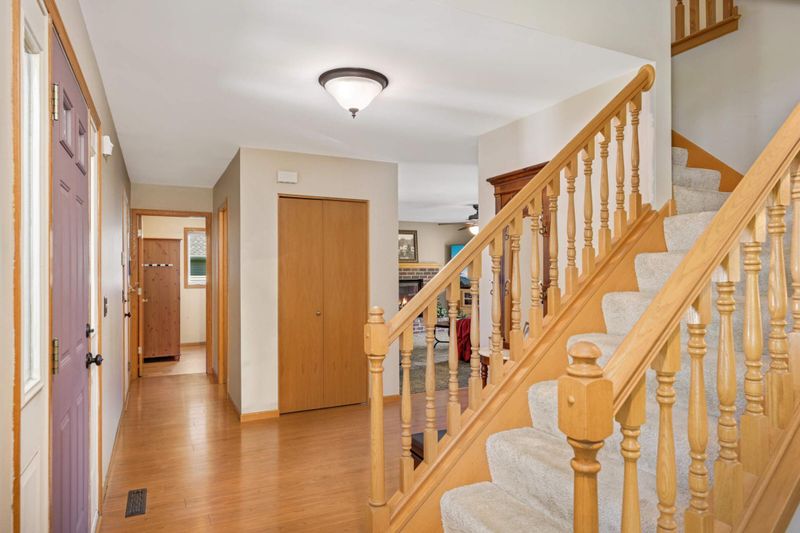 7243 Jonathan Ave S, Cottage Grove, MN 55016