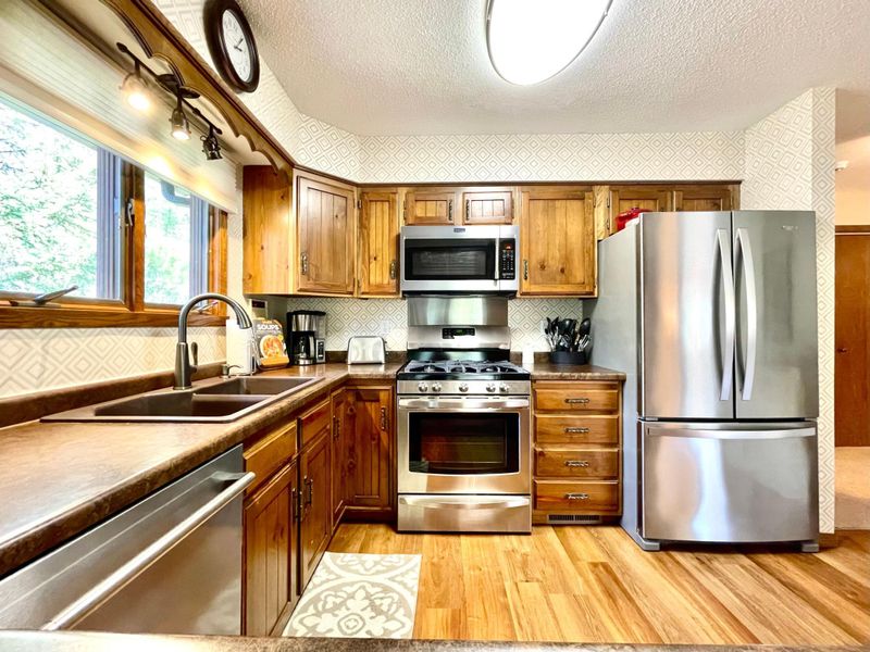 274 Juniper Ln NW, Bemidji, MN 56601