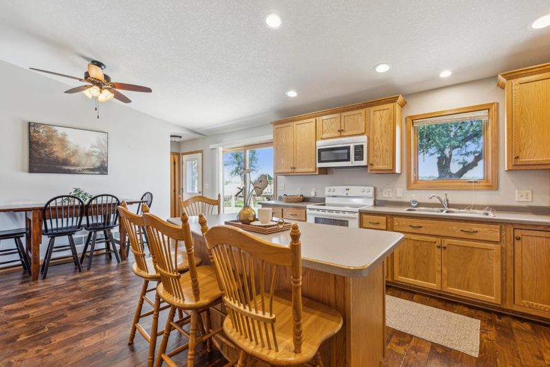 6149 193rd Ave NW, Pennock, MN 56279