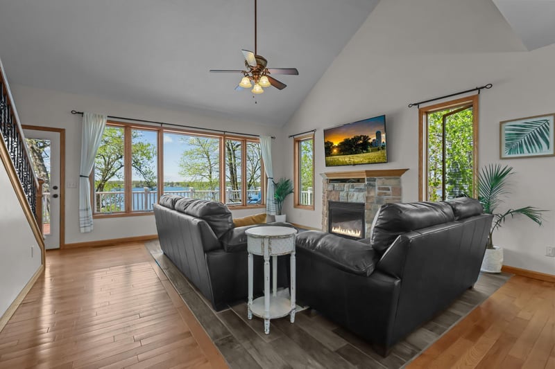 15709 Sunset Trl, Pine City, MN 55063