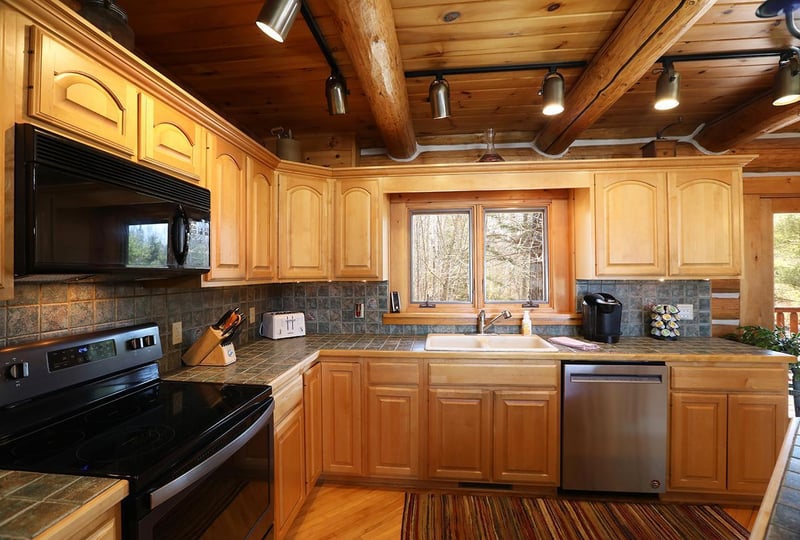 2550 Rock Ridge Rd, Cook, MN 55723