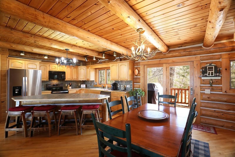 2550 Rock Ridge Rd, Cook, MN 55723