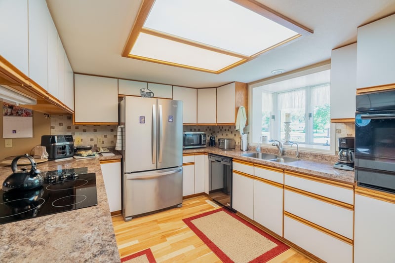 402 2nd Ave SE, Mapleton, MN 56065