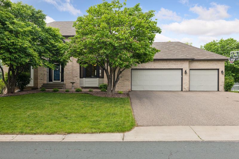 15696 Tarleton Crest, Maple Grove, MN 55311
