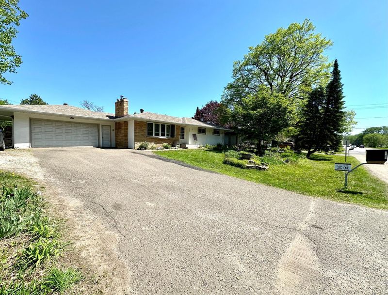 2127 South Ave E, North Saint Paul, MN 55109