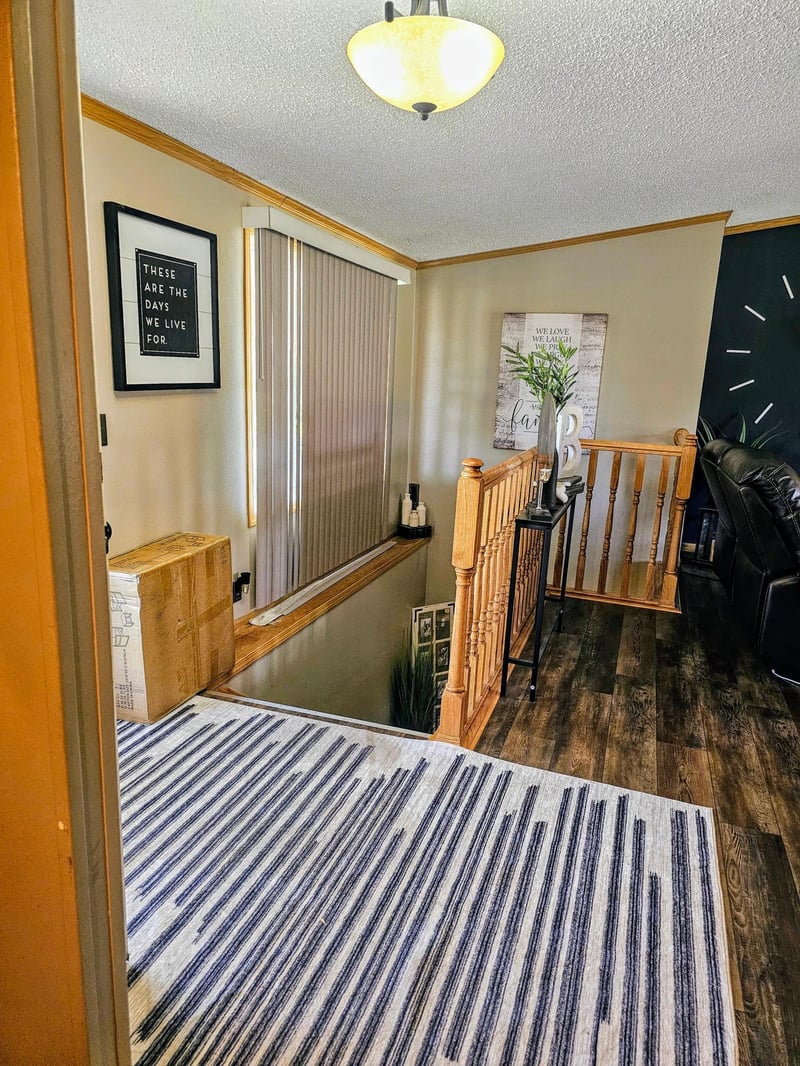 27 Lake Shetek Dr, Slayton, MN 56172
