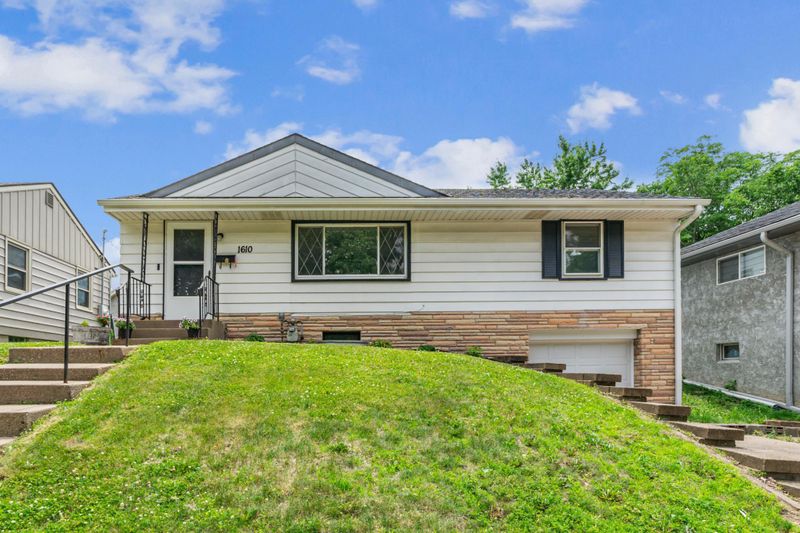 1610 Idaho Ave E, Saint Paul, MN 55106