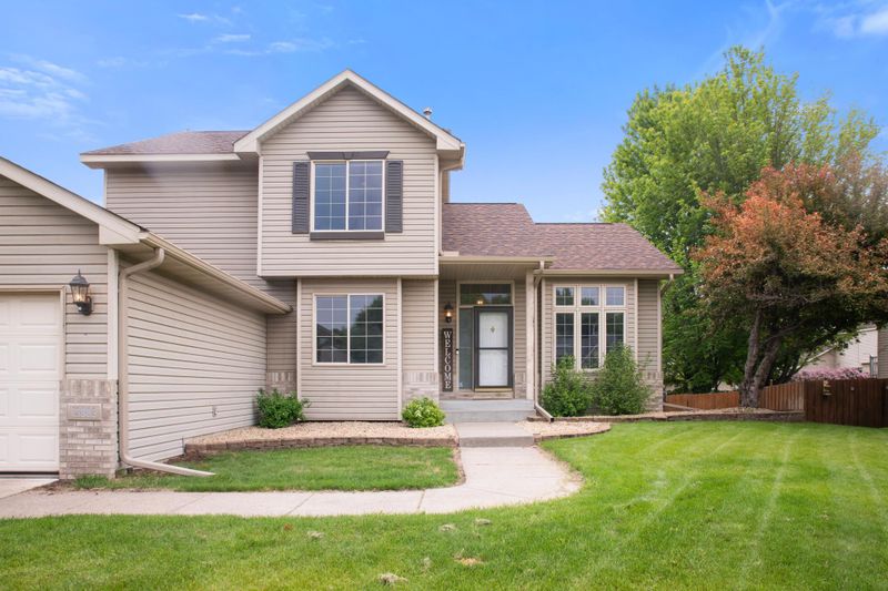 13883 Holly St NW, Andover, MN 55304