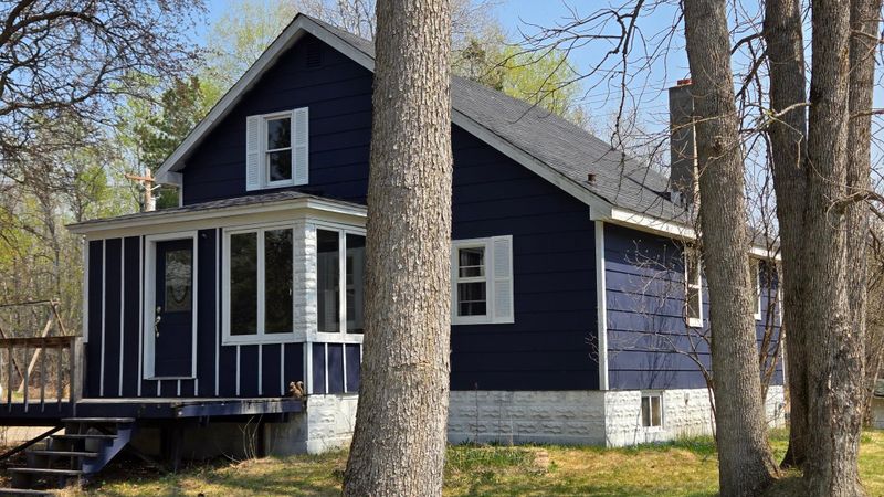 4648 Lake St, Orr, MN 55771