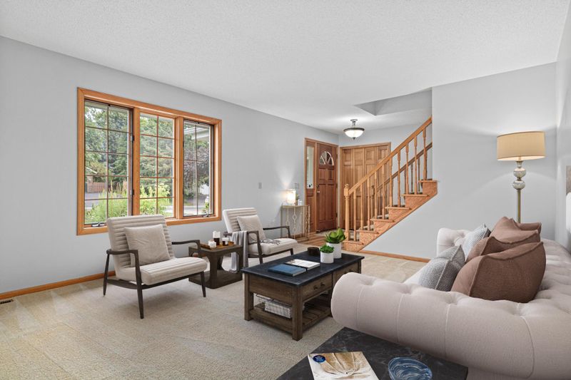 6460 White Dove Dr, Excelsior, MN 55331