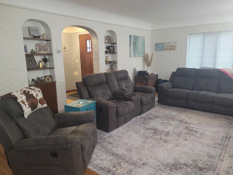 340 Kendall Ave N, Thief River Falls, MN 56701