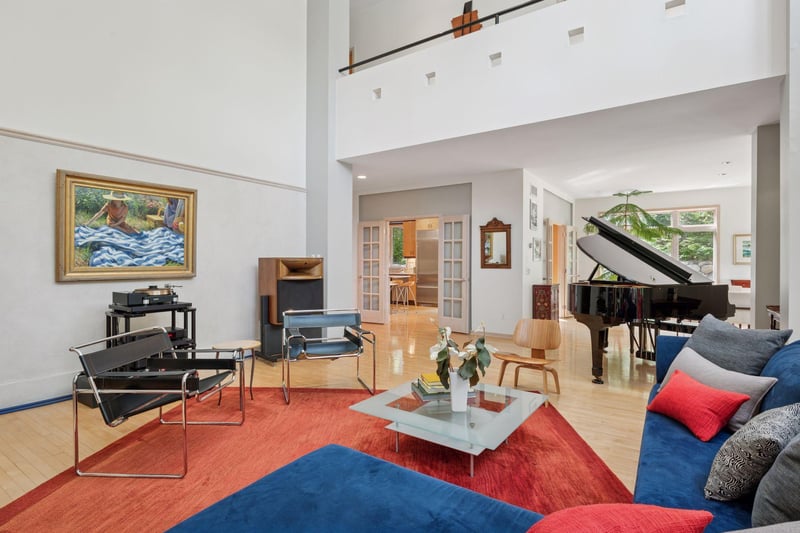 1604 Northrop Ln, Minneapolis, MN 55403