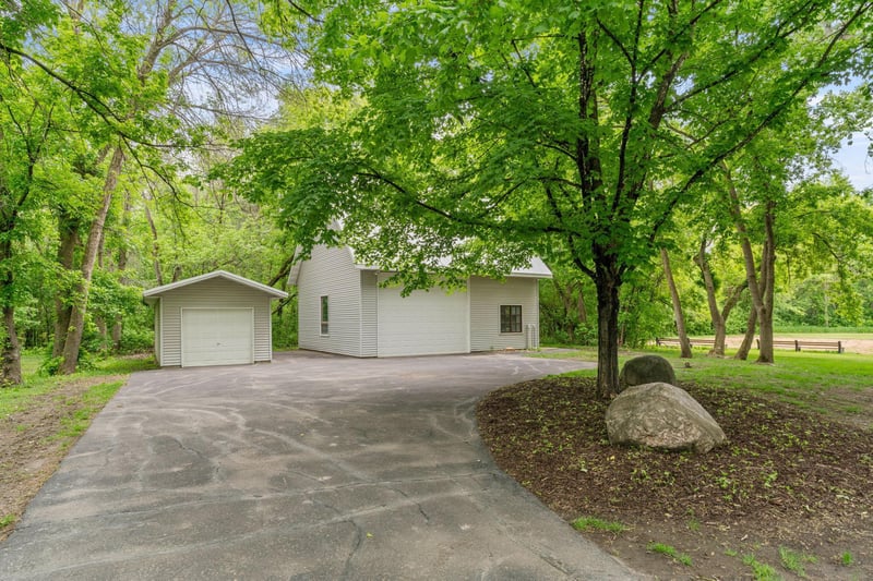 1130 N Shore Dr W, Orono, MN 55364