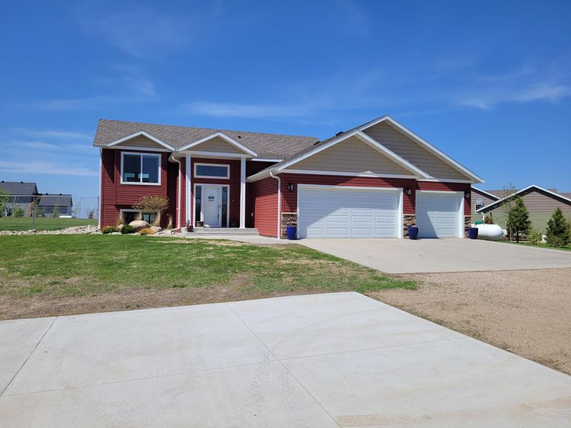 297 263rd St S, Hawley, MN 56549