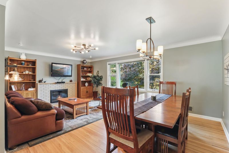 5828 Beard Ave S, Edina, MN 55410