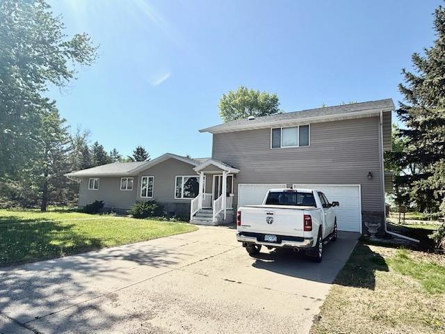 449 Centre St W, Vesta, MN 56292