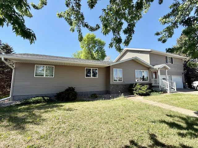449 Centre St W, Vesta, MN 56292