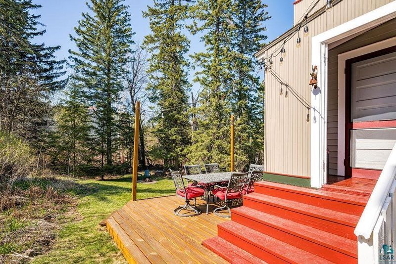 6029 London Rd, Duluth, MN 55804