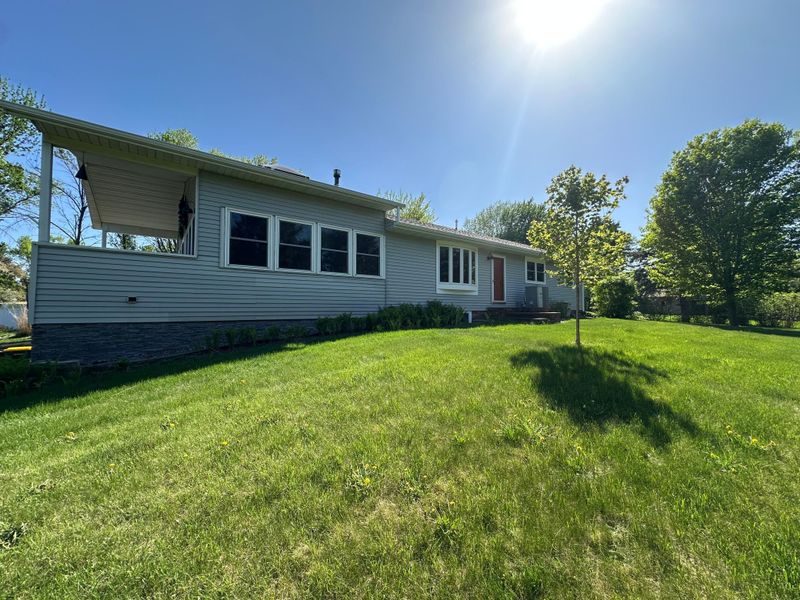 4220 23rd St NW, Willmar, MN 56201