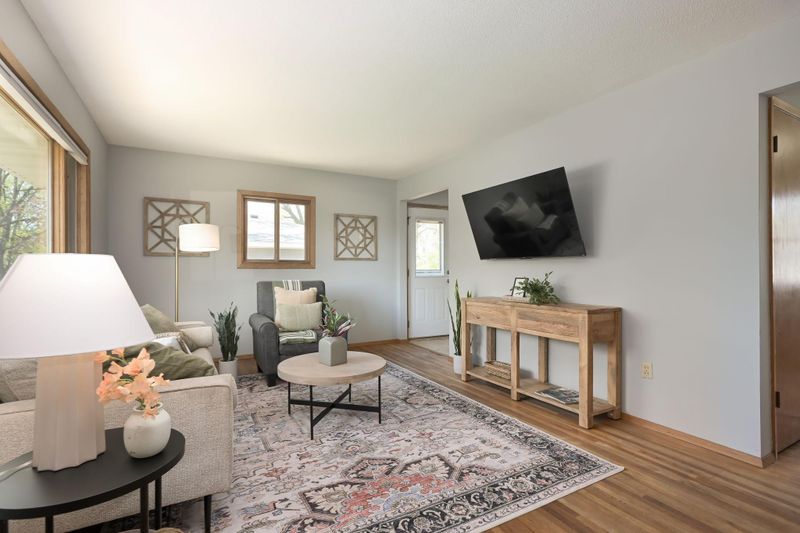 231 104th Ln NW, Coon Rapids, MN 55448