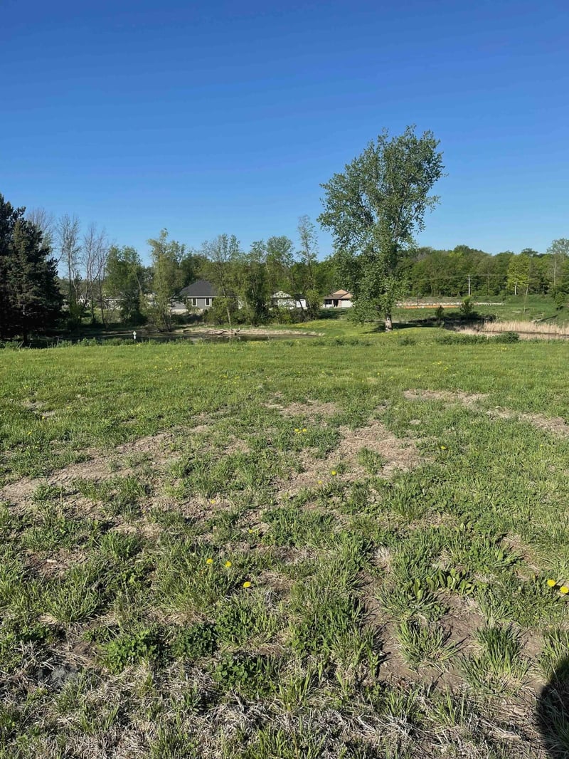 1956 Campfire Dr E, Waconia, MN 55387