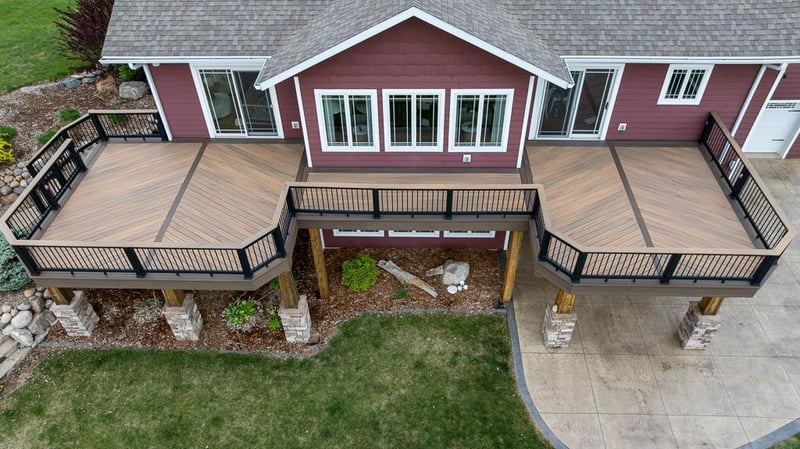 1555 Dickson Dr, Hendricks, MN 56136