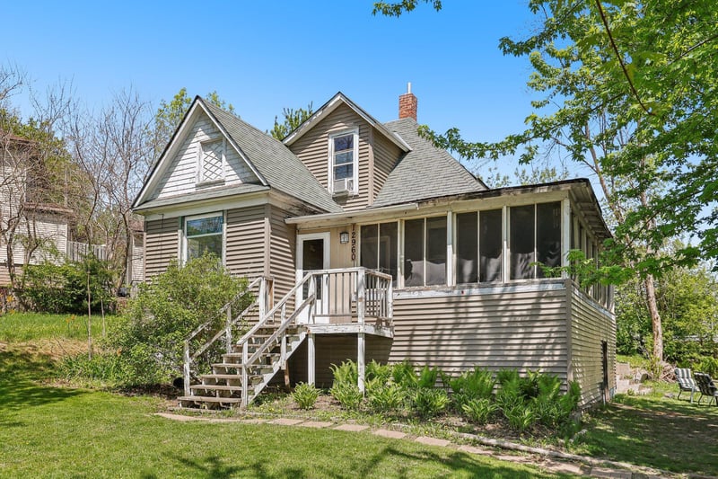 12960 Pleasant Ave, Lindstrom, MN 55045