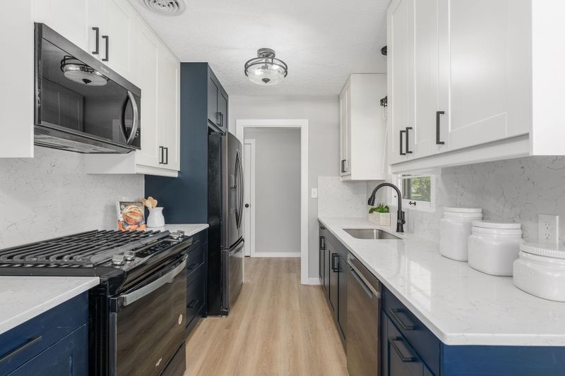 1805 Melrose Ave, Saint Louis Park, MN 55426